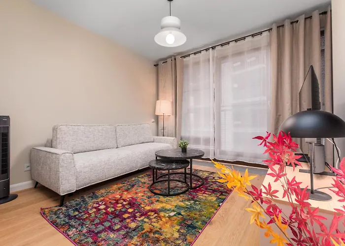 Kolejowa 43a By Homeprime Apartment