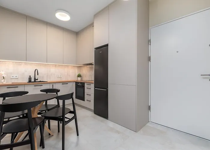 Kolejowa 43a By Homeprime Apartmán *